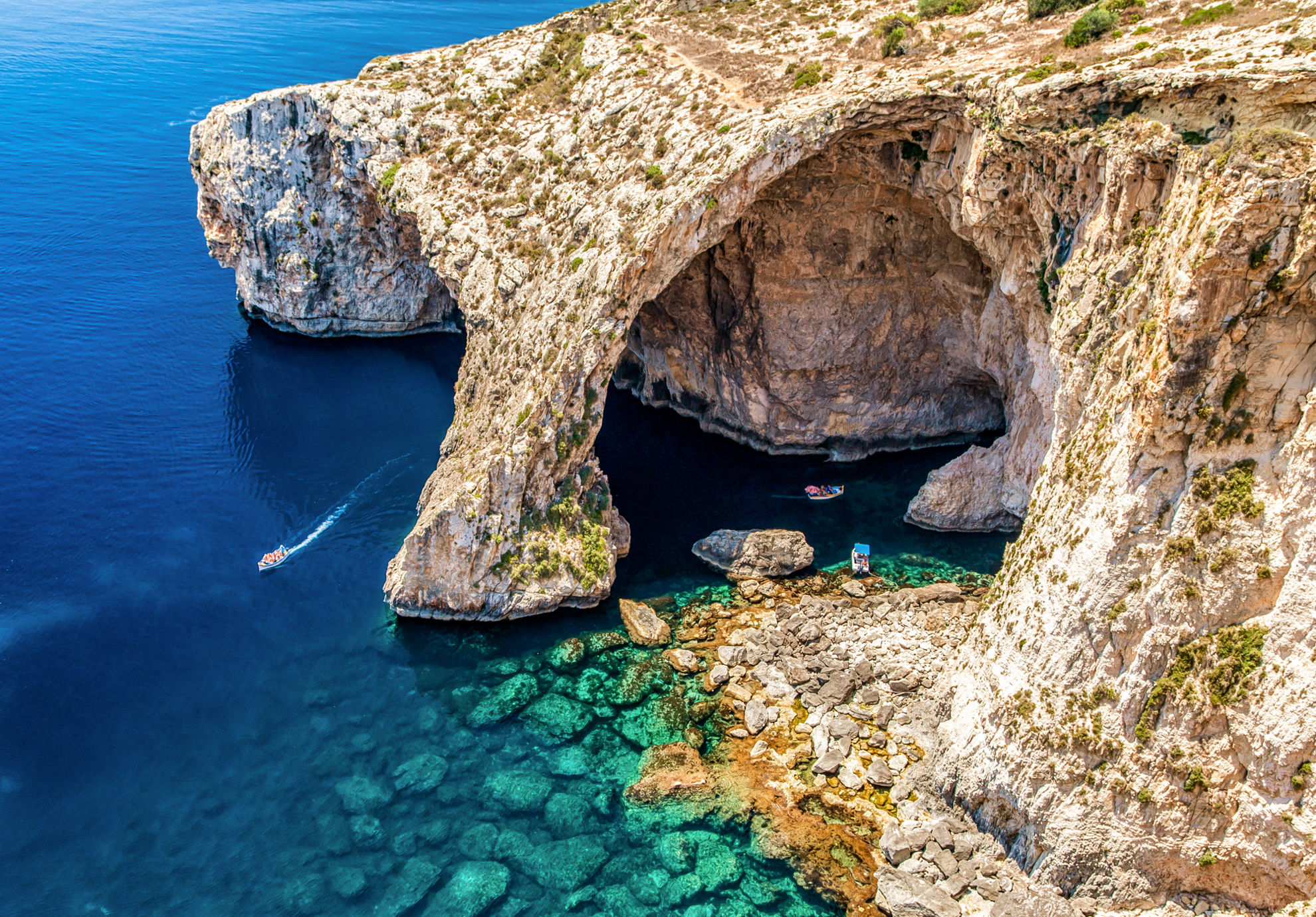 Blue Grotto, Malta © Jaroslav Moravcik/Shutterstock